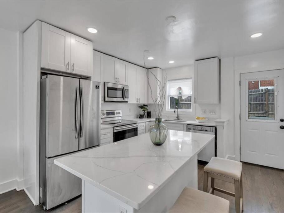 Quaint 3/2.5 Home In Fort Dupont Washington Exteriér fotografie